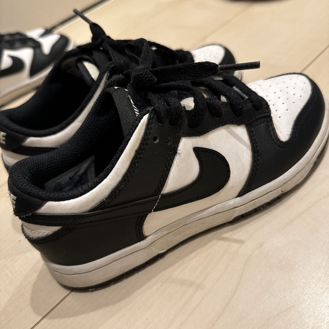 NIKE(ナイキ)のNIKE ダンクロー　ブラック　ホワイト　パンダ　16㎝　20.5㎝ キッズ/ベビー/マタニティのキッズ靴/シューズ(15cm~)(スニーカー)の商品写真