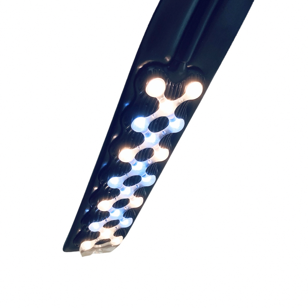 Herman Miller(ハーマンミラー)の【稀少】Herman Millerハーマンミラー リーフライト ブラック LED インテリア/住まい/日用品のライト/照明/LED(テーブルスタンド)の商品写真