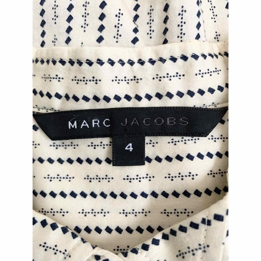 【美品】マークジェイコブス　長袖　シャツ　ブラウス　ベージュ　4 レディースのトップス(シャツ/ブラウス(長袖/七分))の商品写真