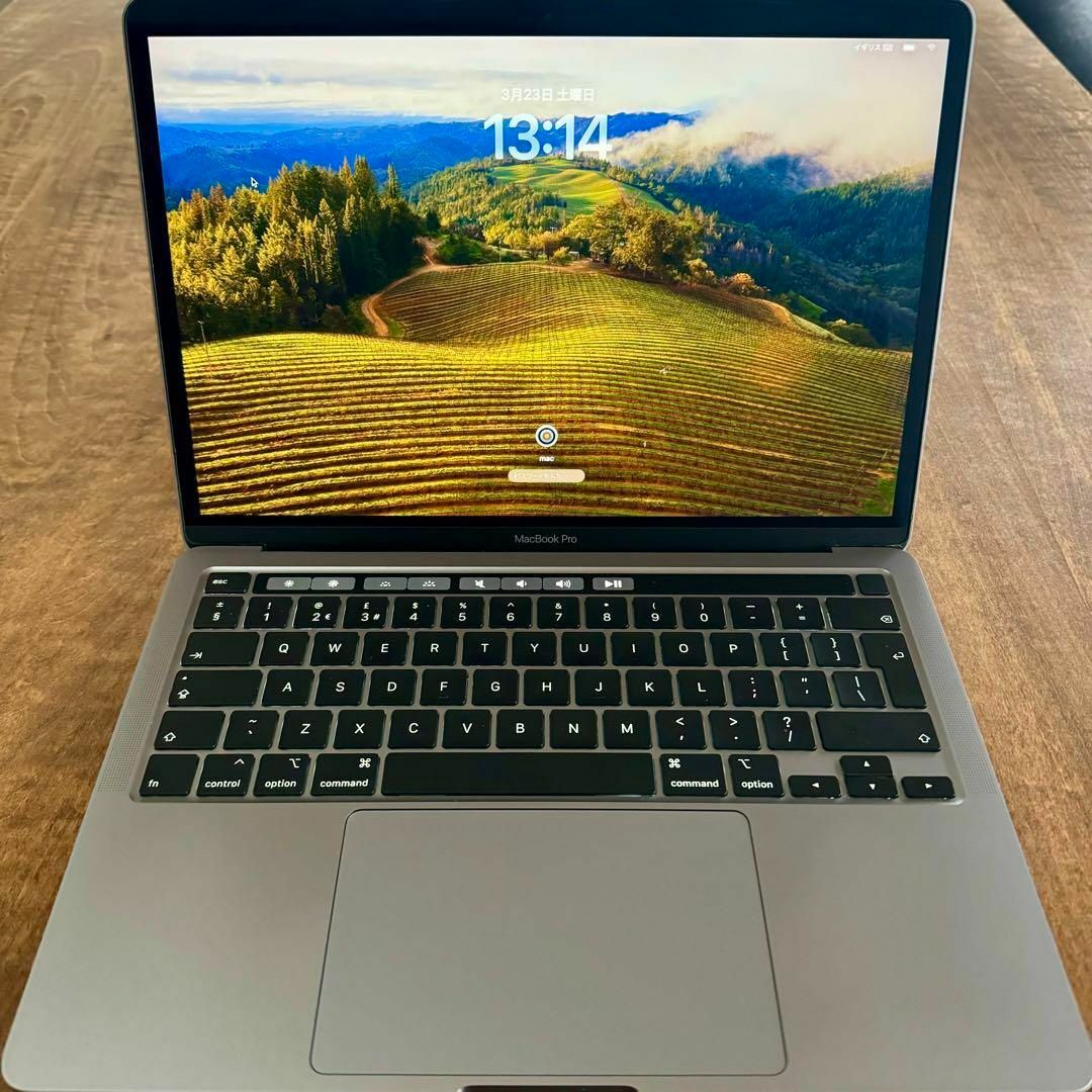 Apple(アップル)のMacBook Pro 13-inch 16GB 256GB UKキーボード スマホ/家電/カメラのPC/タブレット(ノートPC)の商品写真