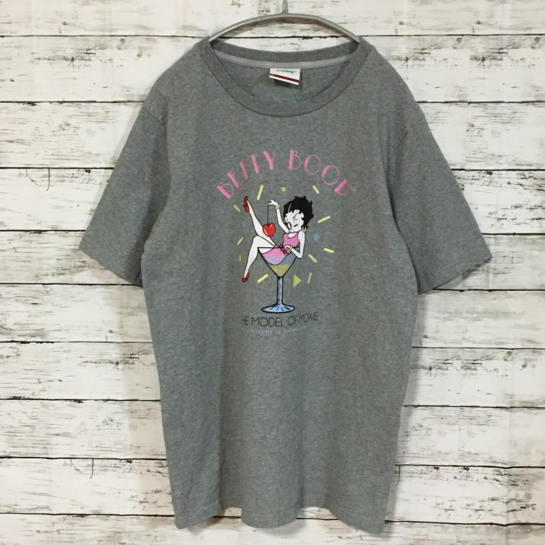 Betty Boop(ベティブープ)の【希少】ベティブープ Betty Tシャツ M グレー カットソー 古着 メンズのトップス(Tシャツ/カットソー(半袖/袖なし))の商品写真