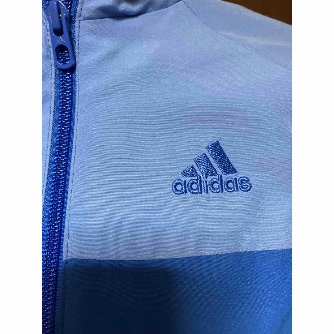 adidas(アディダス)のアディダス   アウター　ジャケット　130 キッズ/ベビー/マタニティのキッズ服男の子用(90cm~)(ジャケット/上着)の商品写真