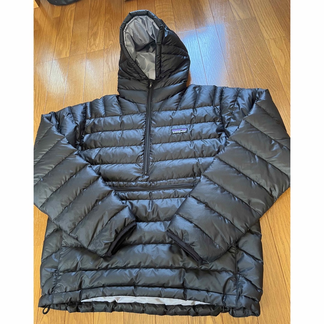 patagonia(パタゴニア)のpatagonia ダウンセーター ハーフジップジップ プルオーバー M メンズのジャケット/アウター(ダウンジャケット)の商品写真