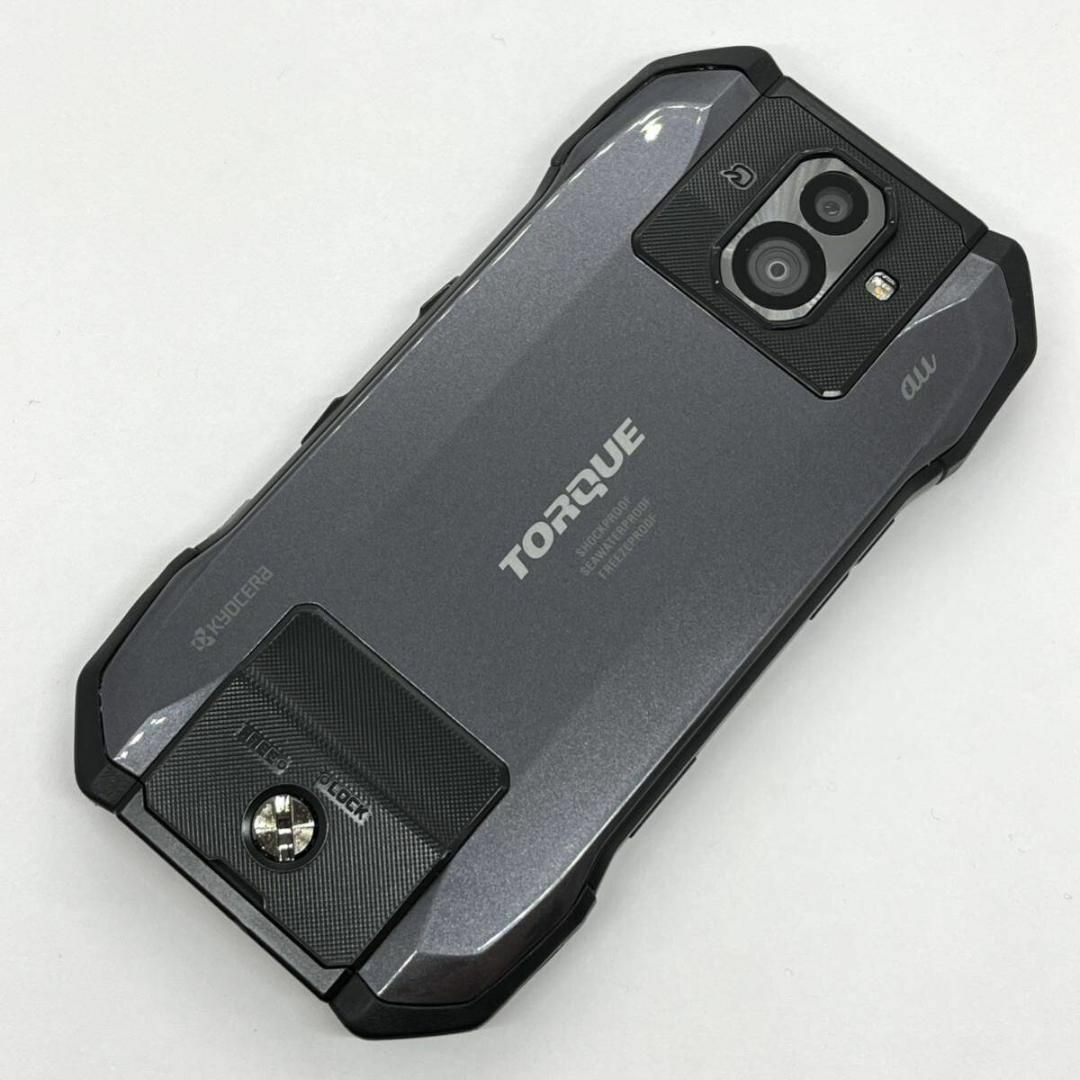 京セラ(キョウセラ)のTORQUE G04 KYV46 ブラック au SIMロック解除済み㊼ スマホ/家電/カメラのスマートフォン/携帯電話(スマートフォン本体)の商品写真