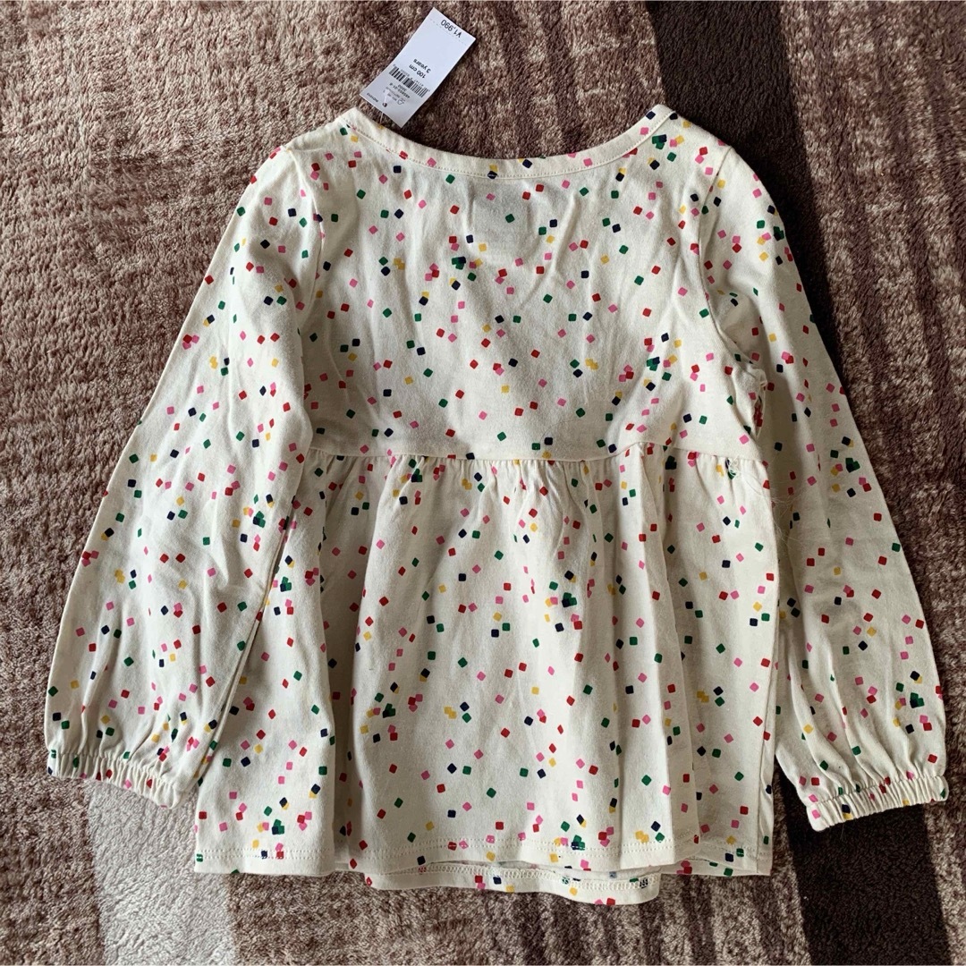 GAP Kids(ギャップキッズ)のGAP  長袖 ロンT  ドット柄 キッズ　女の子 キッズ/ベビー/マタニティのキッズ服女の子用(90cm~)(Tシャツ/カットソー)の商品写真