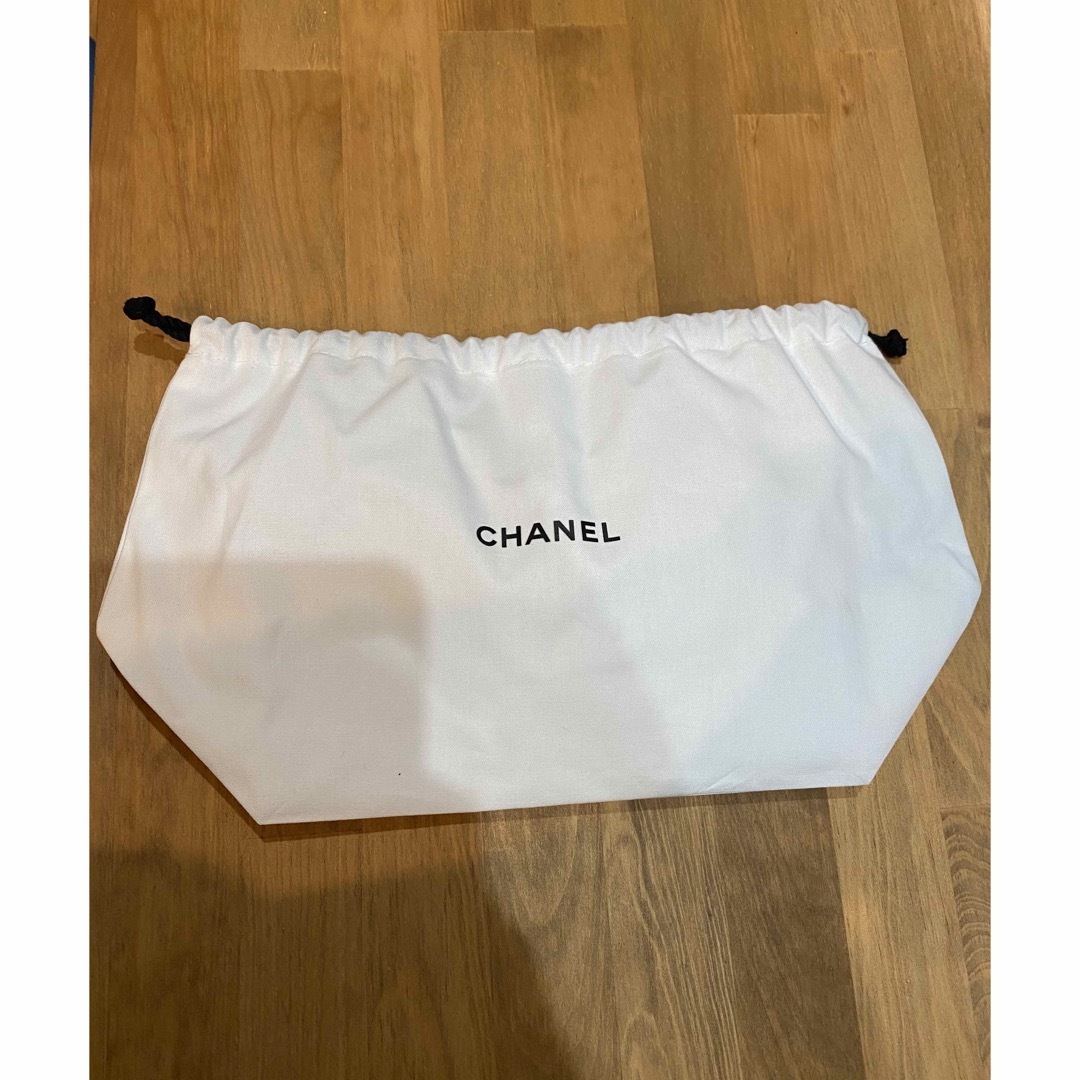 CHANEL(シャネル)のシャネル　ノベルティ　巾着 エンタメ/ホビーのコレクション(ノベルティグッズ)の商品写真