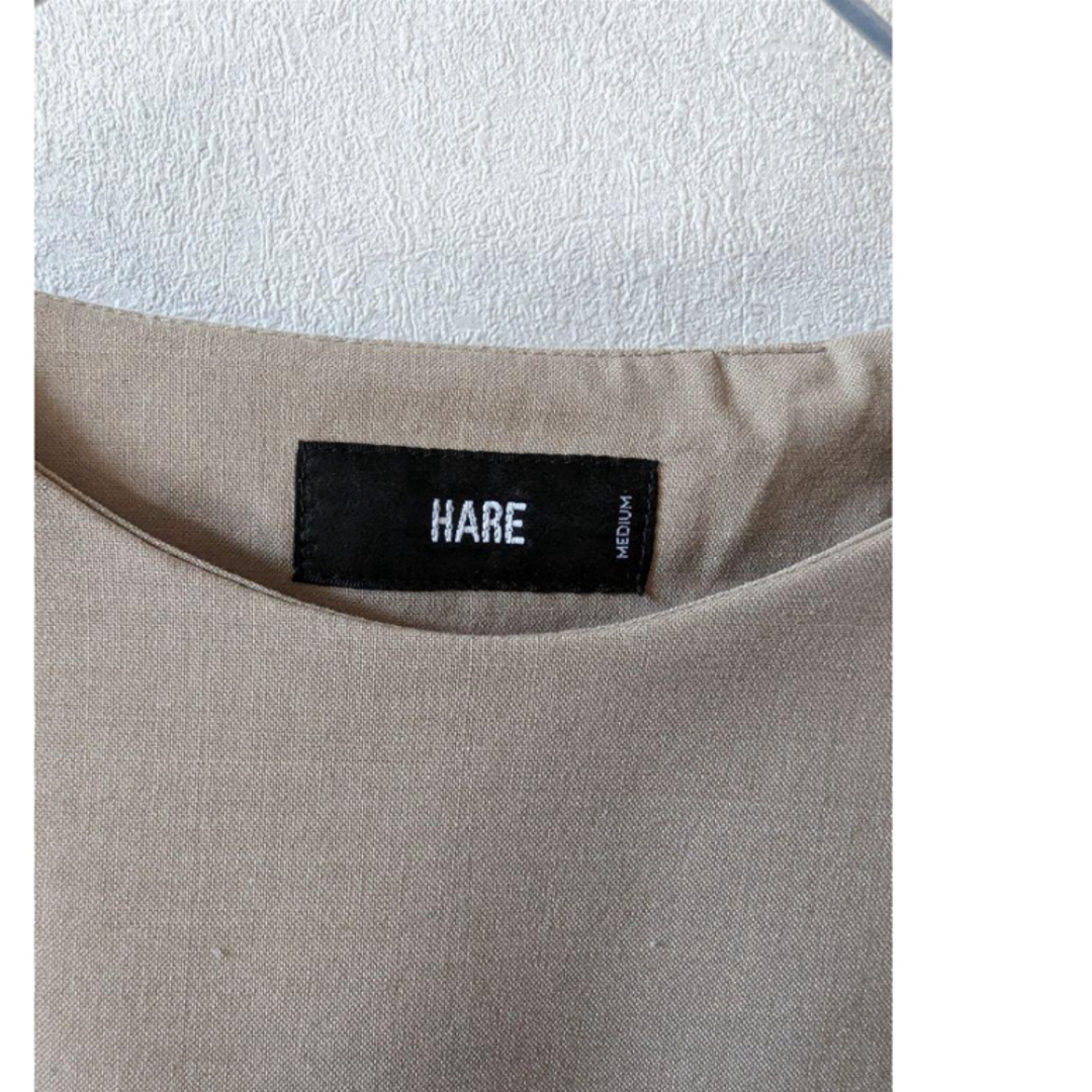 HARE(ハレ)のHARE    肩ファスナー　Tシャツ　ベージュ　キレイめ メンズのトップス(シャツ)の商品写真