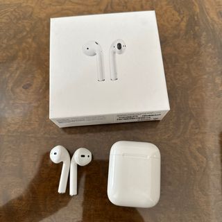 アップル(Apple)のバッテリー不良　APPLE AirPods  MV7N2J/(ヘッドフォン/イヤフォン)