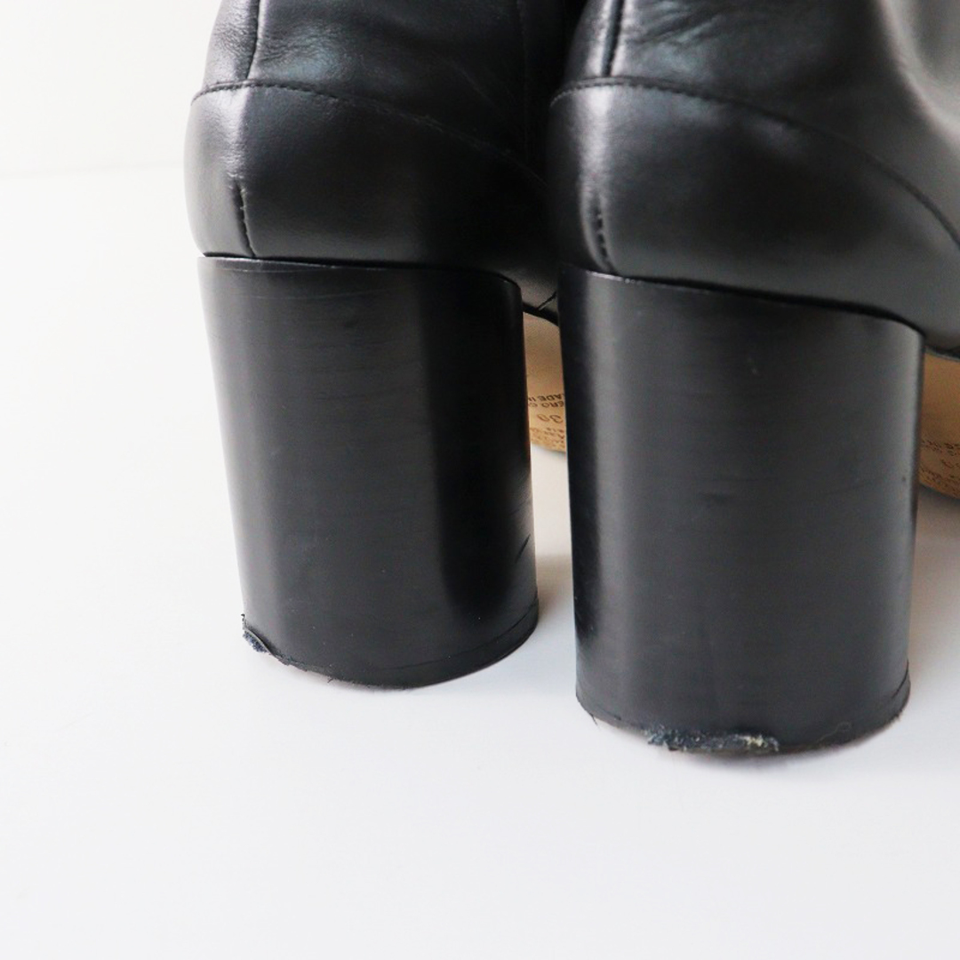 定番 人気アイテム 2019年 メゾン マルジェラ 22 Maison Margiela 22 TABI BOOTS レザー 足袋ブーツ 39(約26cm)/ブラック【2400013790680】 レディースの靴/シューズ(ブーツ)の商品写真