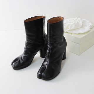 定番 人気アイテム 2019年 メゾン マルジェラ 22 Maison Margiela 22 TABI BOOTS レザー 足袋ブーツ 39(約26cm)/ブラック【2400013790680】(ブーツ)