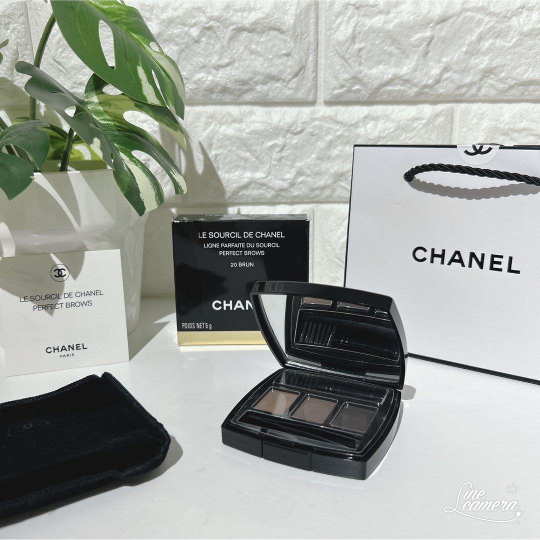 CHANEL(シャネル)の新品　未使用　CHANEL  ル スルスィル ドゥ シャネル 20 アイブロウ コスメ/美容のベースメイク/化粧品(パウダーアイブロウ)の商品写真