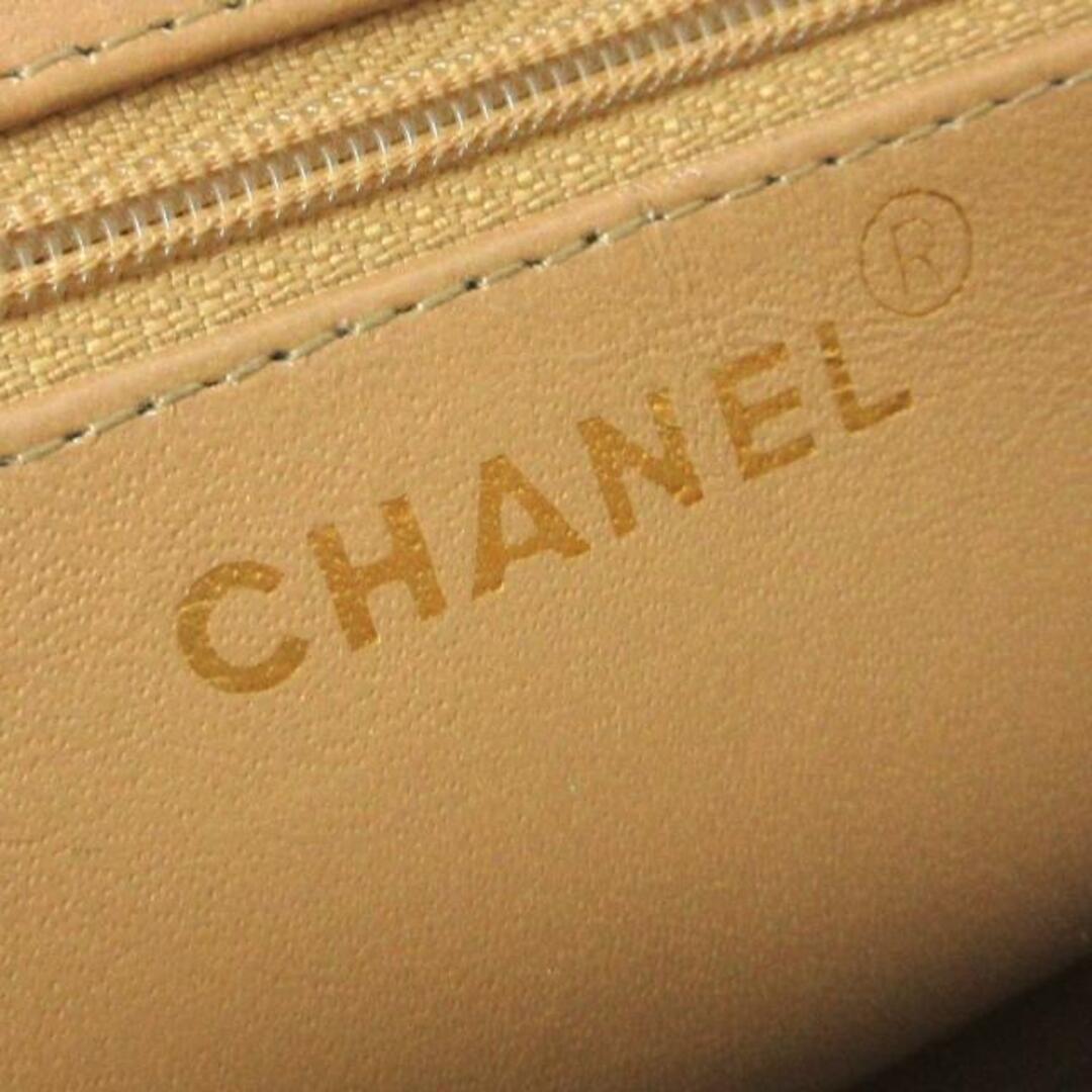 CHANEL(シャネル)のCHANEL(シャネル) ショルダーバッグ レディース マトラッセ ベージュ チェーンショルダー/ゴールド金具 キャビアスキン レディースのバッグ(ショルダーバッグ)の商品写真