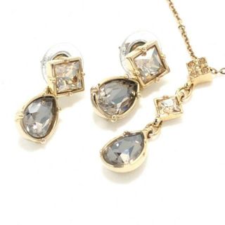 SWAROVSKI(スワロフスキー) アクセサリー - スワロフスキークリスタル×金属素材 ゴールド×クリア×ダークグレー ネックレス×1点/ピアス×1点