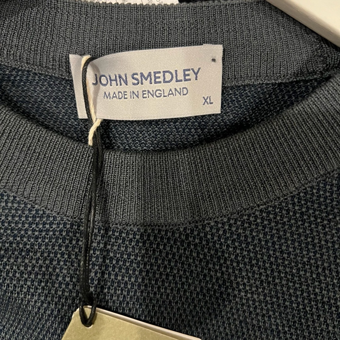 JOHN SMEDLEY(ジョンスメドレー)の[未使用] JOHN SMEDLEY　ニット　ウール100%  イギリス製 メンズのトップス(ニット/セーター)の商品写真