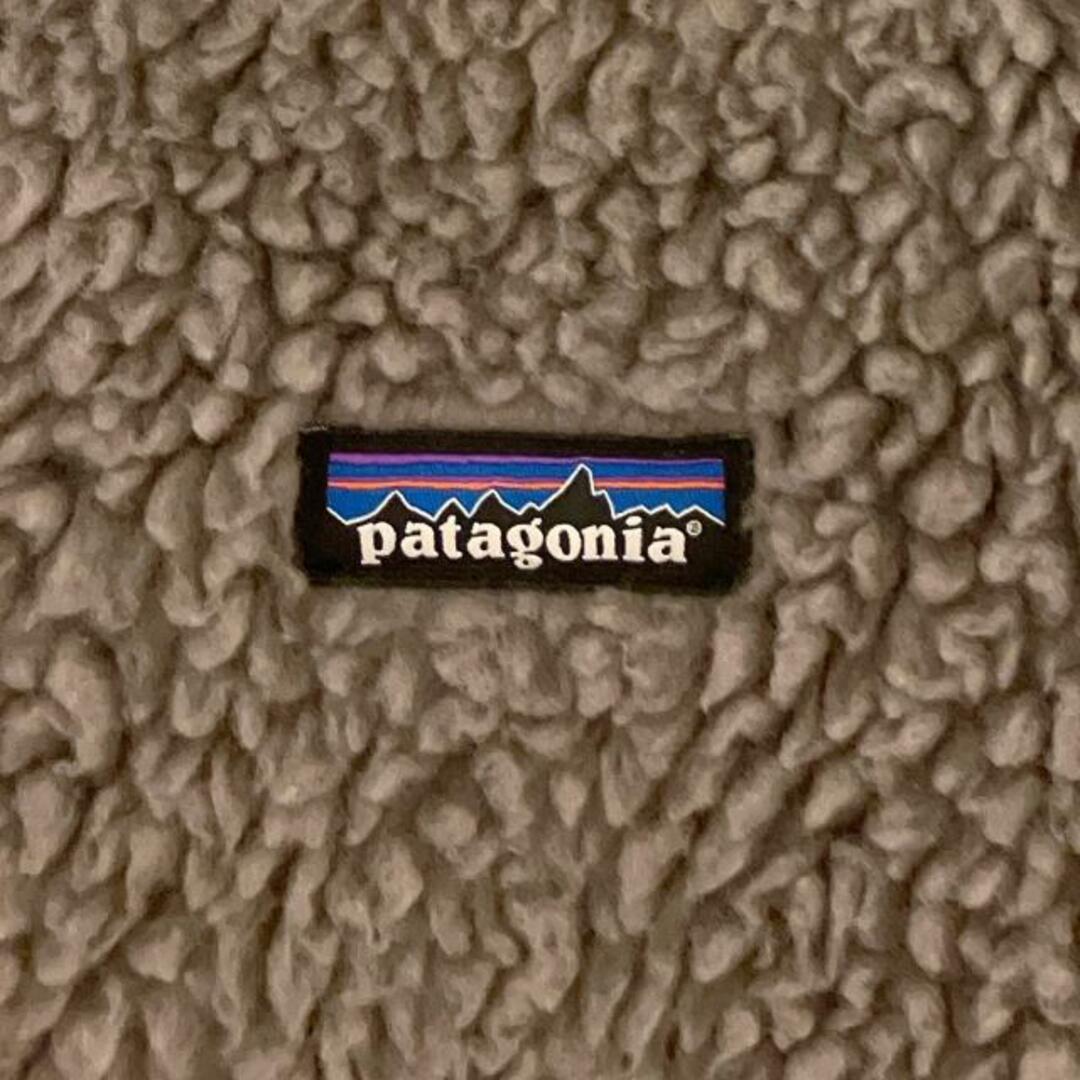 patagonia(パタゴニア)のPatagonia(パタゴニア) コート サイズS レディース - グレーベージュ×カーキ 長袖/ボア/冬 レディースのジャケット/アウター(その他)の商品写真