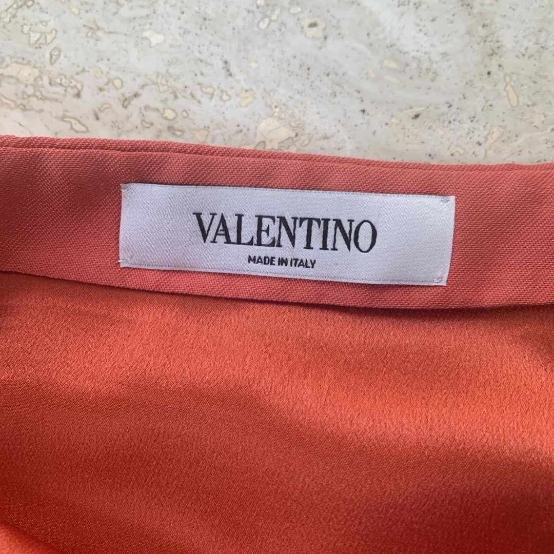 VALENTINO(ヴァレンティノ)のValentino レディースのスカート(ひざ丈スカート)の商品写真