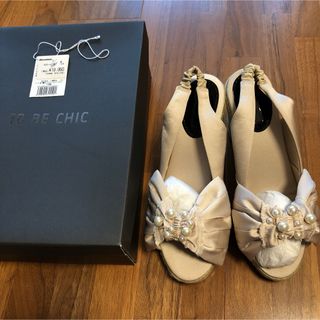 トゥービーシック(TO BE CHIC)の【新品】TO BE CHIC サンダル ウェッジソール サンダル(サンダル)