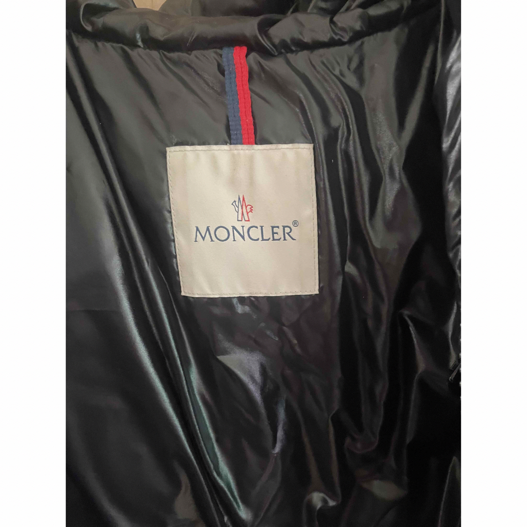 MONCLER(モンクレール)のモンクレール DUBOIS デュボア　ブラック　サイズ1 メンズのジャケット/アウター(ダウンジャケット)の商品写真