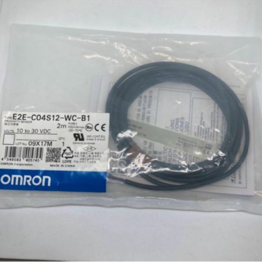 新品　OMRON オムロン　近接センサ E2E-C04S12-WC-Ｂ1 スマホ/家電/カメラのオーディオ機器(その他)の商品写真