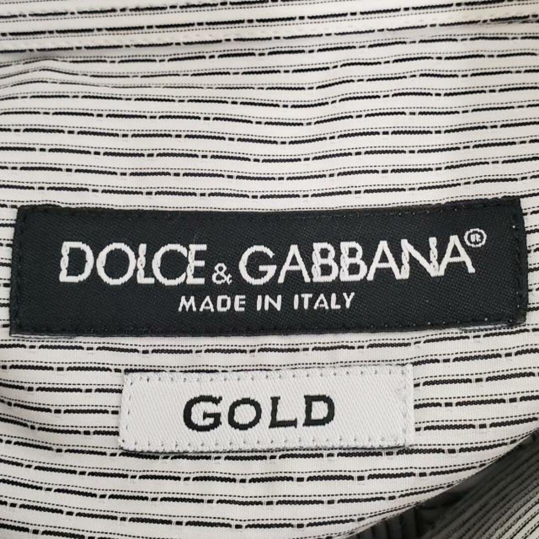 DOLCE&GABBANA(ドルチェアンドガッバーナ)のDOLCE&GABBANA(ドルチェアンドガッバーナ) 長袖シャツ サイズ37 メンズ美品  - 白×黒 ストライプ/GOLD メンズのトップス(シャツ)の商品写真