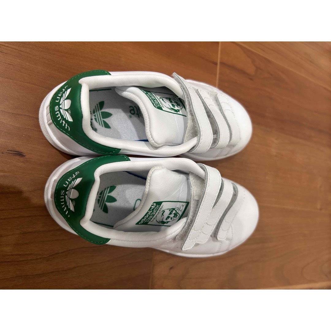 STANSMITH（adidas）(スタンスミス)のスタンスミス　ユナイテッドアローズ　19 キッズ/ベビー/マタニティのキッズ靴/シューズ(15cm~)(スニーカー)の商品写真