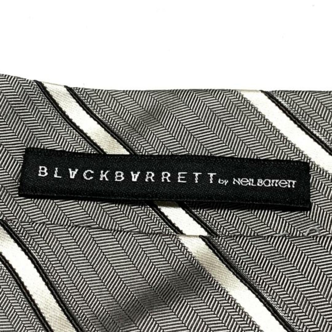 BLACKBARRETT by NEIL BARRETT(ブラックバレットバイニールバレット)のBLACKBARRETTbyNeil Barrett(ブラックバレットバイニールバレット) ネクタイ メンズ - グレー×白×黒 レジメンタル メンズのファッション小物(ネクタイ)の商品写真