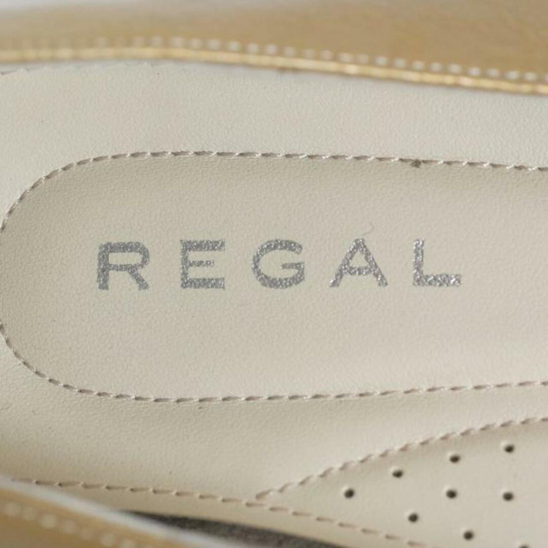 REGAL(リーガル)のREGAL(リーガル) フラットシューズ 23 1/2 レディース - ゴールド エナメル（レザー） レディースの靴/シューズ(その他)の商品写真