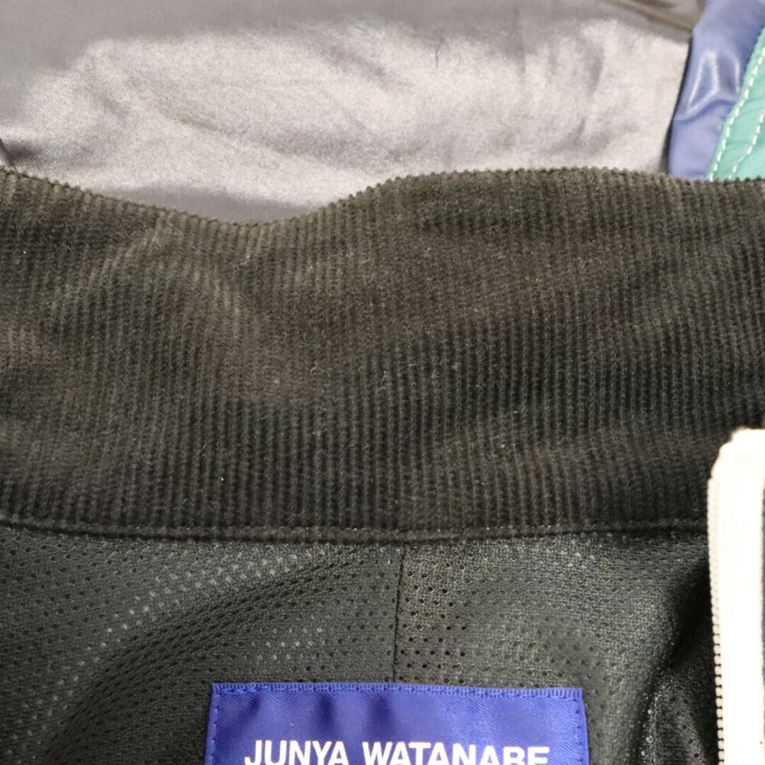 JUNYA WATANABE COMME des GARCONS(ジュンヤワタナベコムデギャルソン)のJUNYA WATANABE COMME des GARCONS ジュンヤワタナベ コムデギャルソン 22AW×Jamiroquai ジャミロクワイ ジップアップブルゾン バイカラージャケット WJ-J036 グリーン/ブルー/ホワイト メンズのジャケット/アウター(ブルゾン)の商品写真