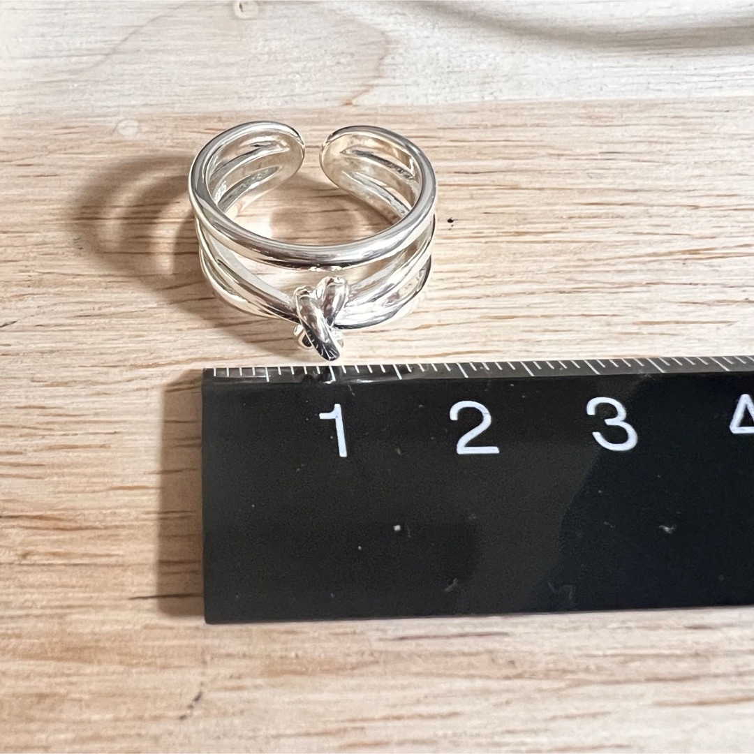シルバーリング 925 銀 トリプルライン 結び目 インフィニティ 韓国 指輪⑤ メンズのアクセサリー(リング(指輪))の商品写真