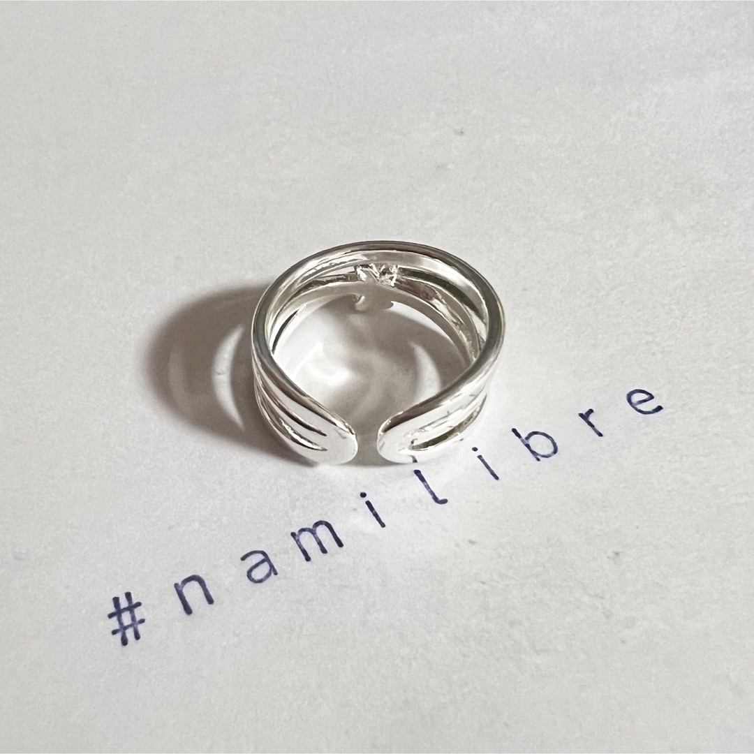 シルバーリング 925 銀 トリプルライン 結び目 インフィニティ 韓国 指輪⑤ メンズのアクセサリー(リング(指輪))の商品写真