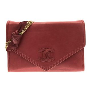 シャネル(CHANEL)のCHANEL(シャネル) ショルダーバッグ - レッド チェーンショルダー/ゴールド金具 ラムスキン(ショルダーバッグ)