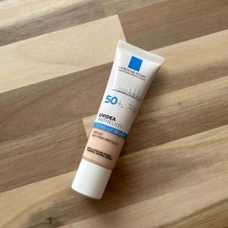 ラロッシュポゼ(LA ROCHE-POSAY)のラ　ロッシュ　ポゼ　プロテクショントーンアップ　ローズ(化粧下地)