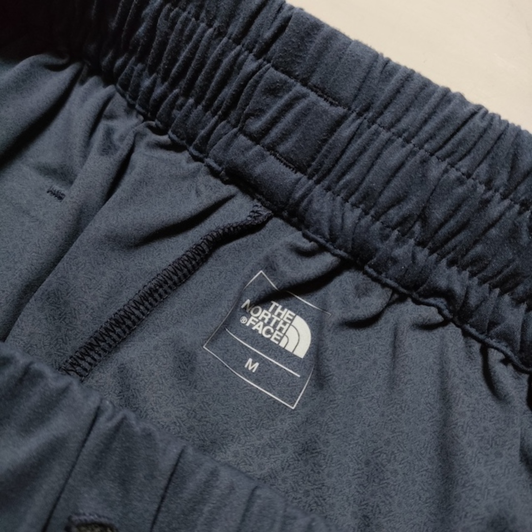 THE NORTH FACE(ザノースフェイス)のTHE NORTH FACE NBW31762 テックラウンジナインテンパンツ サイズM パンツ ネイビー レディース ザノースフェイス【中古】4-0315M△ レディースのパンツ(その他)の商品写真