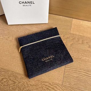 シャネル(CHANEL)のCHANEL ポーチ 収納袋 ノーベルティ ネイビー 箱付き(ポーチ)