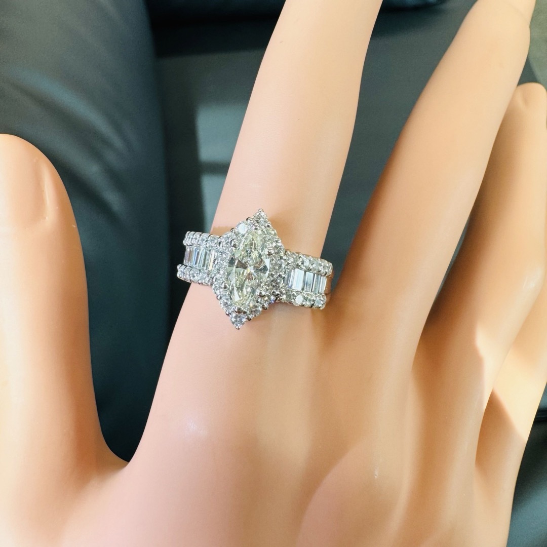 豪華☆PTダイヤモンドリング D:0.813ct D:1.21ct レディースのアクセサリー(リング(指輪))の商品写真