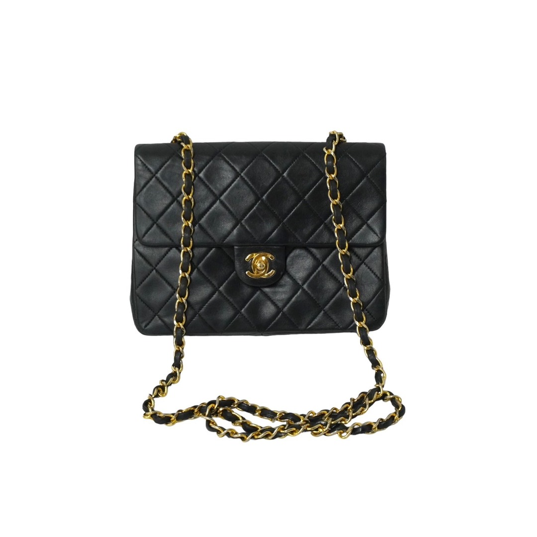 CHANEL(シャネル)のCHANEL シャネル ミニマトラッセ20 チェーンショルダーバッグ 1番台 ラムスキン ブラック ゴールド金具 良品 中古 61693 レディースのバッグ(ショルダーバッグ)の商品写真