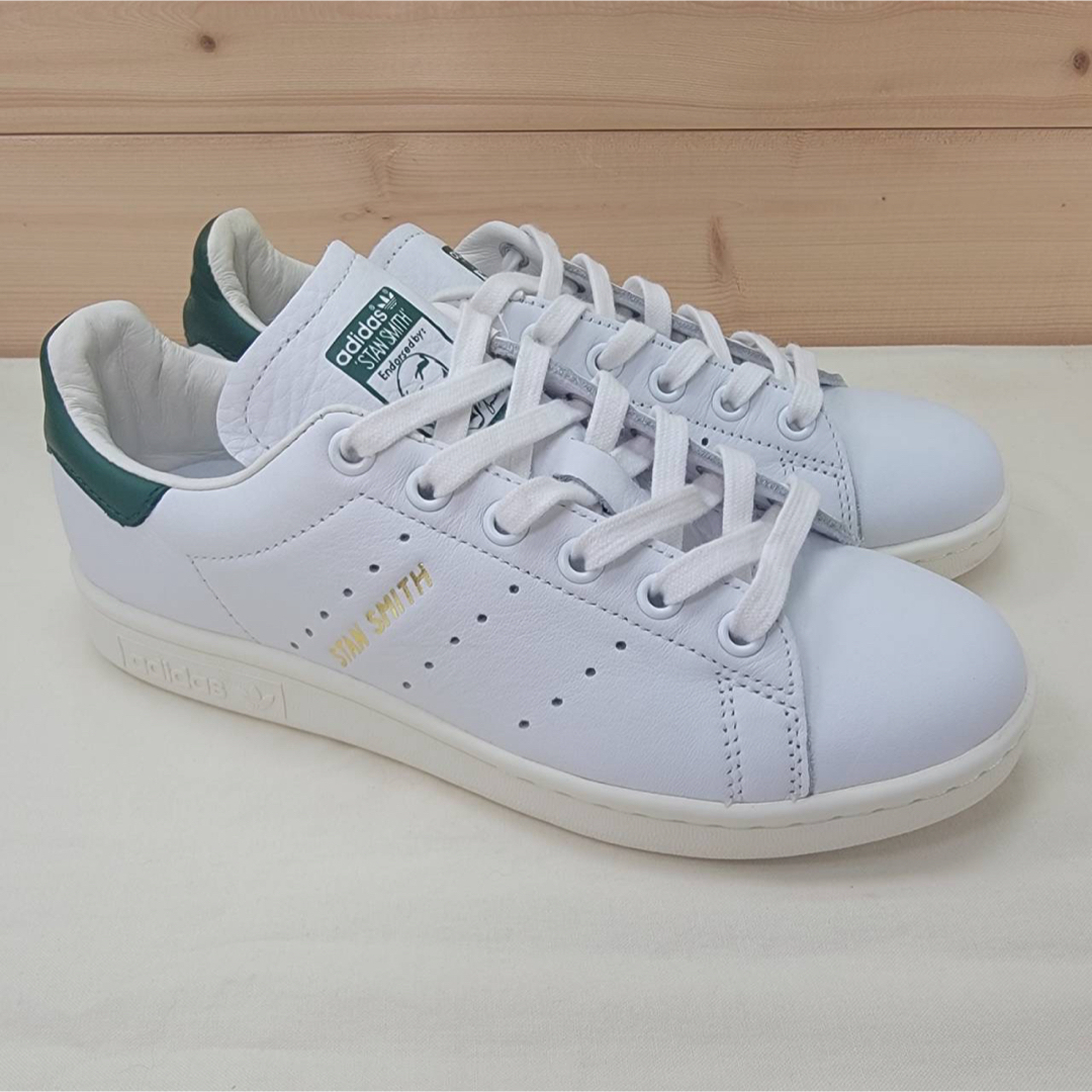 STANSMITH（adidas）(スタンスミス)のアディダス スタンスミス 本革 ホワイト／グリーン 23㎝ レディースの靴/シューズ(スニーカー)の商品写真