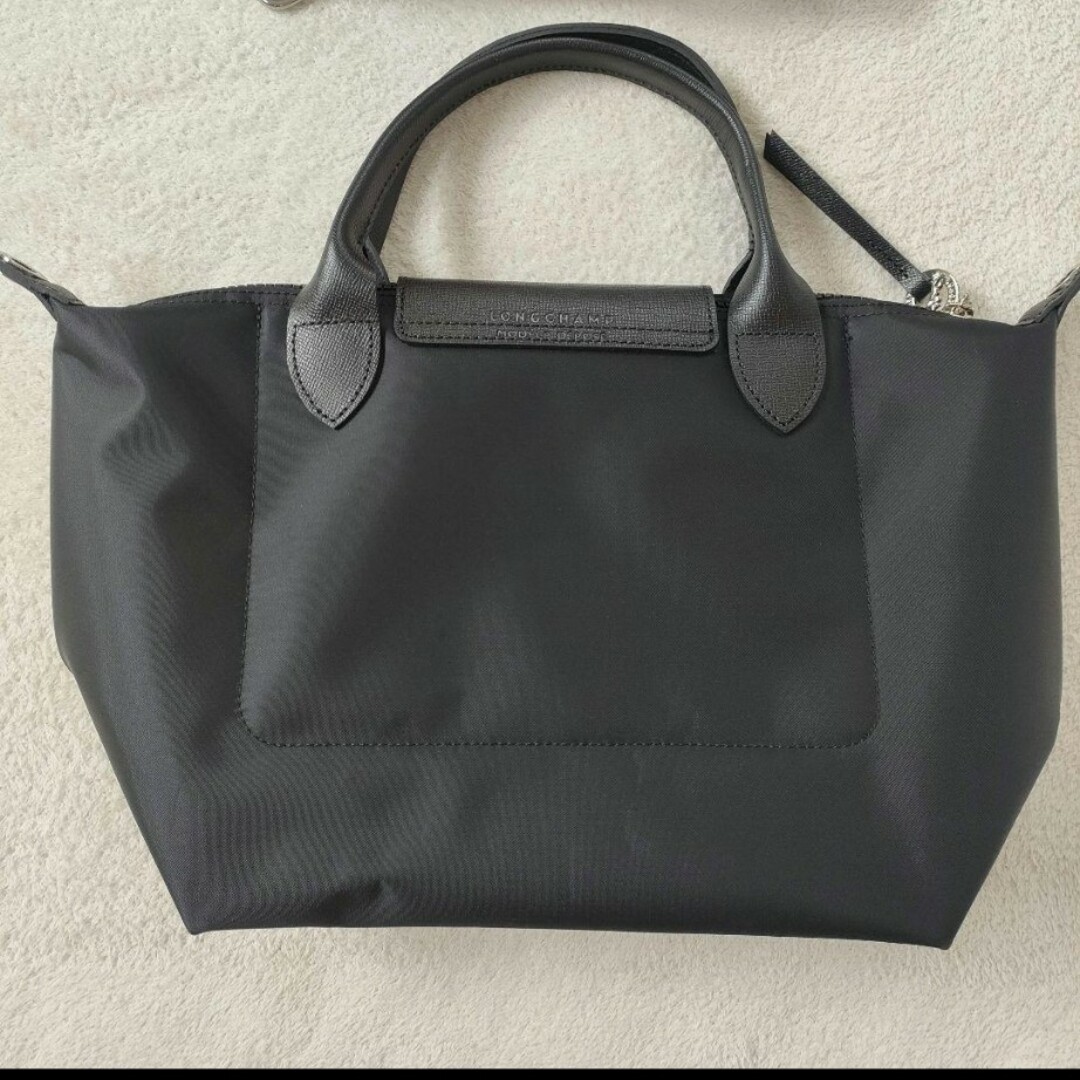 LONGCHAMP(ロンシャン)のLONGCHAMPロンシャン ル・プリアージュ ネオ ショルダー S ブラック レディースのバッグ(ショルダーバッグ)の商品写真