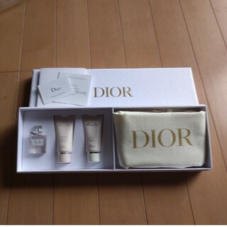 ディオール(Dior)のディオール　香水　バースデーギフト(コフレ/メイクアップセット)