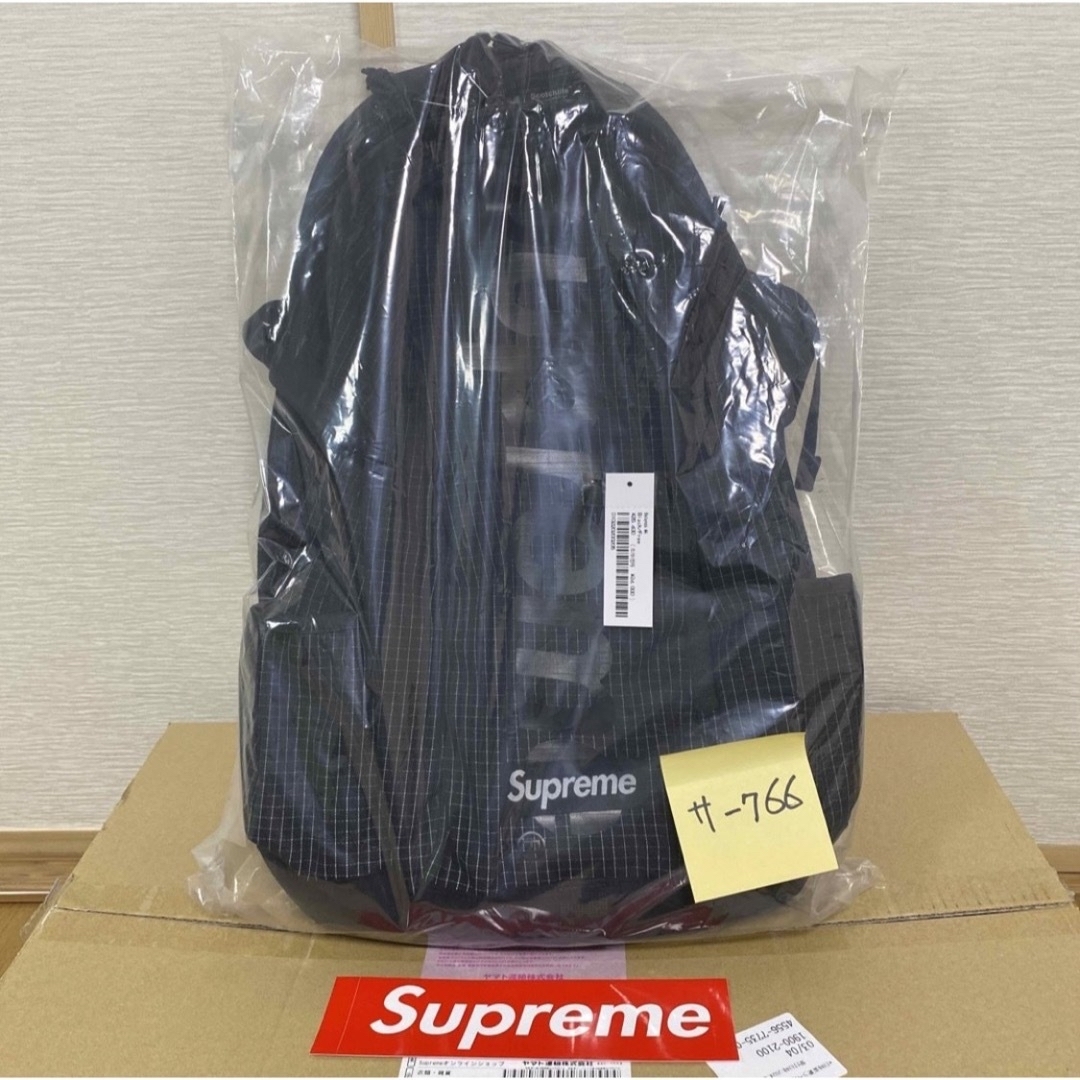 Supreme(シュプリーム)のシュプリーム　2024SS バックパック　ブラック メンズのバッグ(バッグパック/リュック)の商品写真