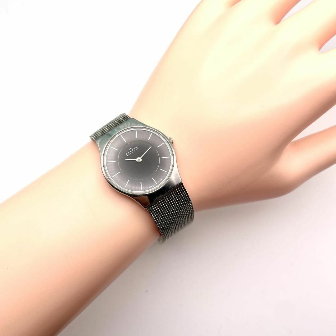 SKAGEN(スカーゲン)の美品■稼働 スカーゲン 腕時計 シルバー バンド 綺麗 ユニセックス 編み込み レディースのファッション小物(腕時計)の商品写真