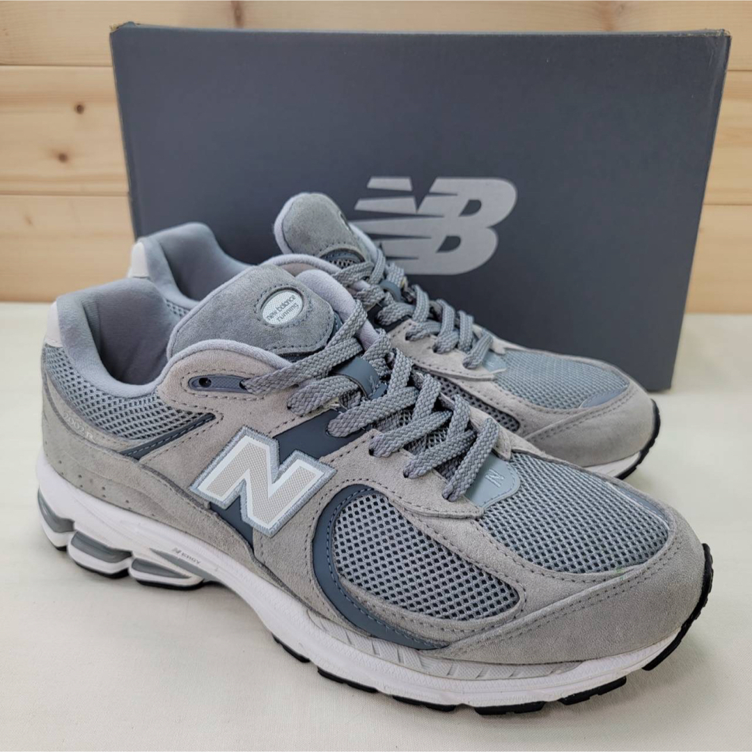 New Balance(ニューバランス)のニューバランス M2002RST  グレー 25㎝ レディースの靴/シューズ(スニーカー)の商品写真