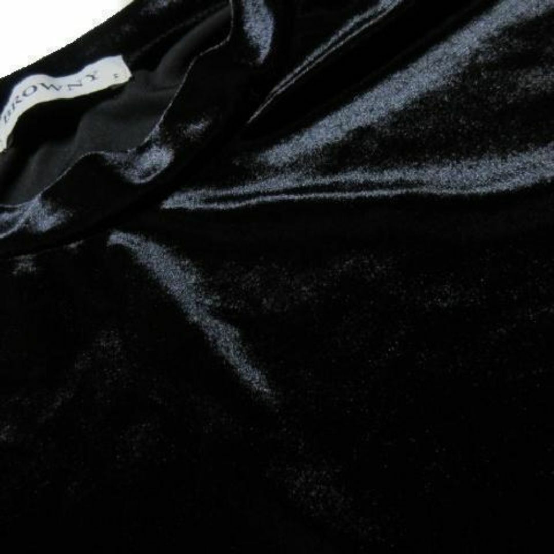 BROWNY(ブラウニー)のブラウニー 短か丈七分袖ベロアカットソー F 黒 230602CK19A レディースのトップス(カットソー(長袖/七分))の商品写真