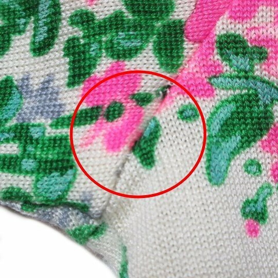 LEONARD(レオナール)のレオナール Fashion シルク混 長袖 ニット タートルネック 花柄 M レディースのトップス(ニット/セーター)の商品写真