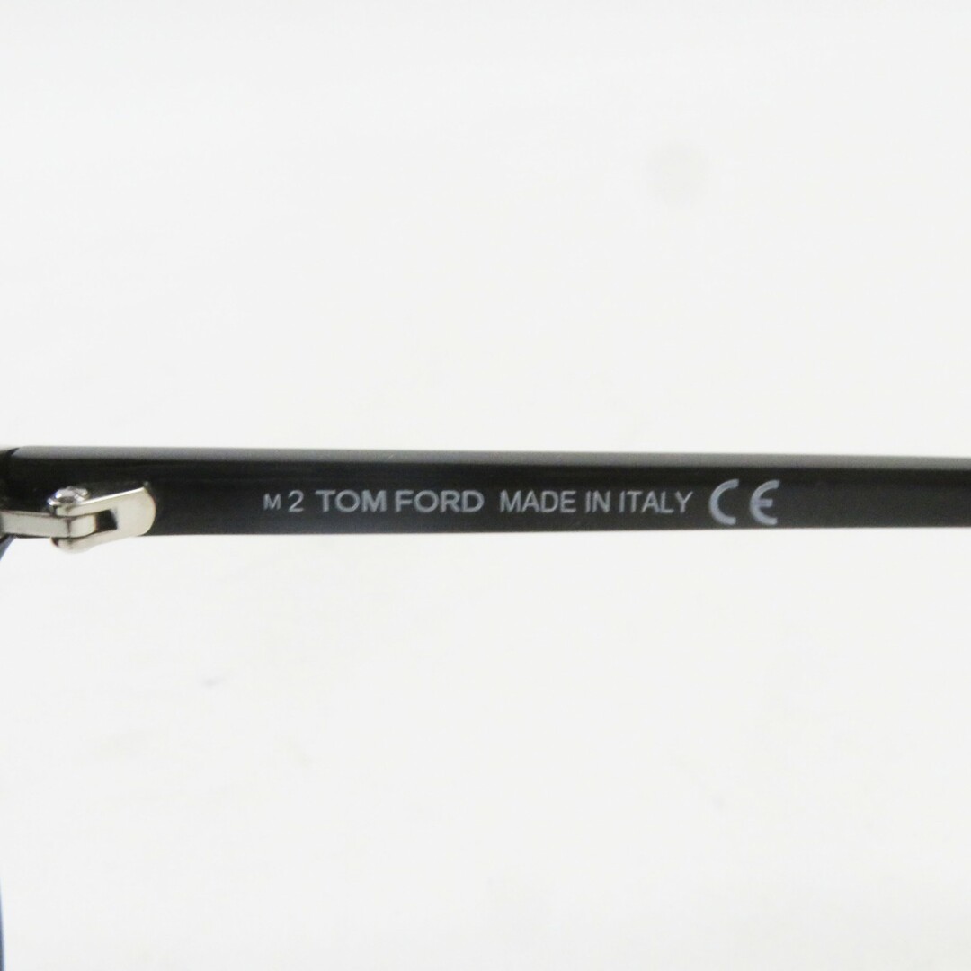 TOM FORD(トムフォード)の極美品●TOM FORD トムフォード TF5785 日本限定 デモレンズ スクエア ロゴ金具付き メガネ アイウェア ブラック 52□20 140 イタリア製 メンズ メンズのファッション小物(サングラス/メガネ)の商品写真