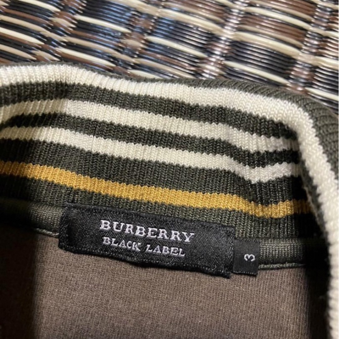 BURBERRY(バーバリー)のバーバリーブラックレーベル　トラックジャケット　カーキ　メンズ　古着 メンズのトップス(ジャージ)の商品写真