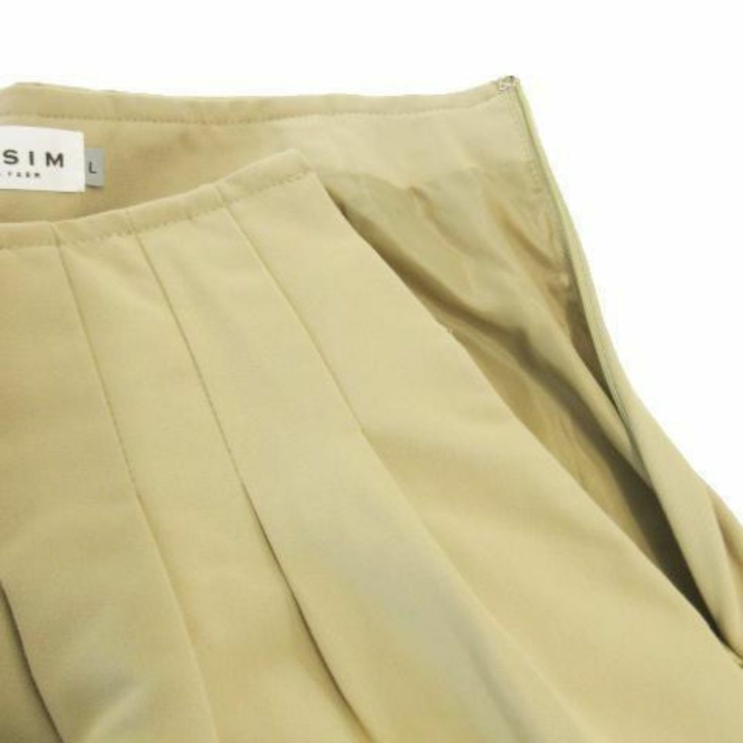 LEPSIM(レプシィム)のレプシィム フレアタックスカート ひざ丈 L ベージュ 230726AO19A レディースのスカート(ひざ丈スカート)の商品写真