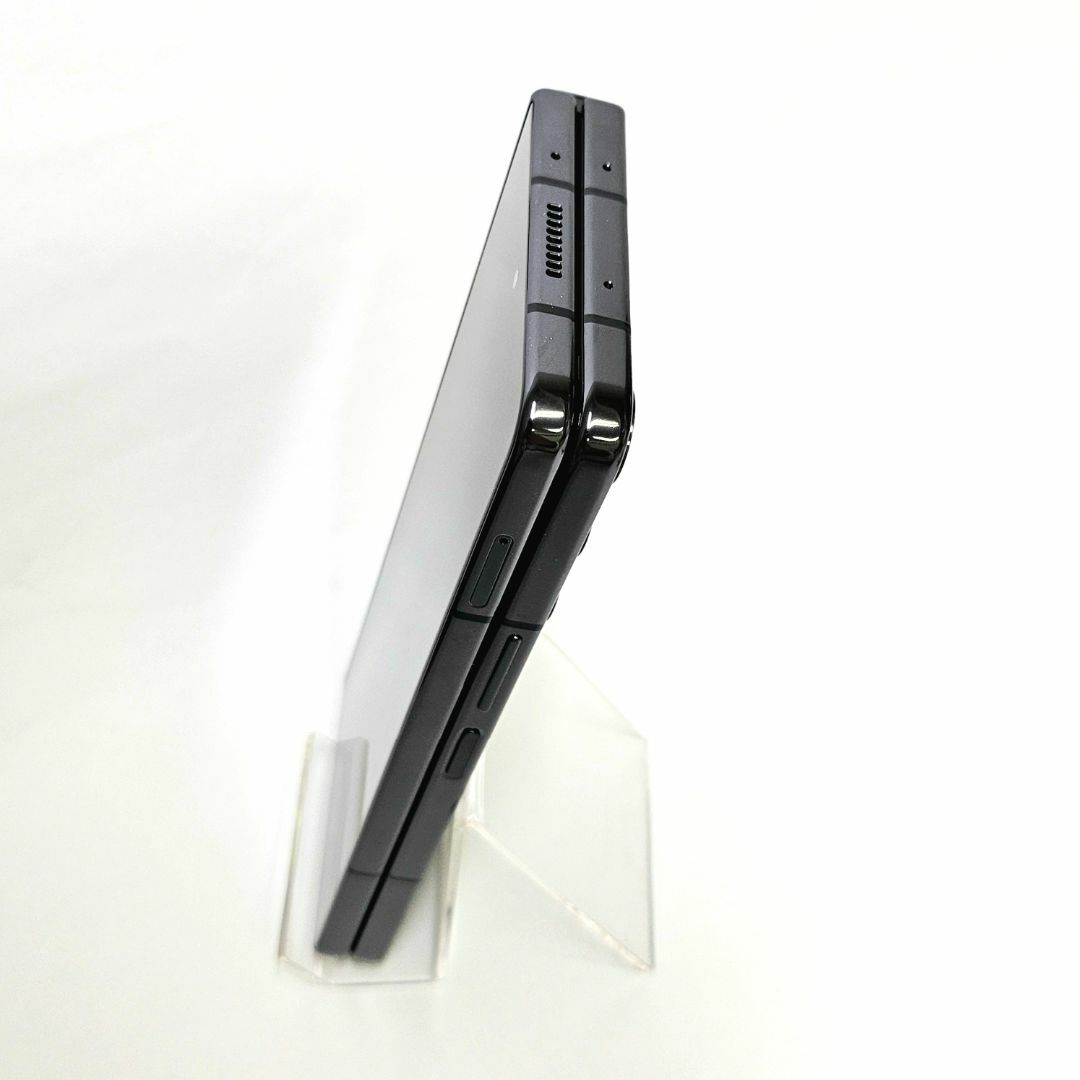 SAMSUNG(サムスン)のGalaxy Z Fold 5 512GB ブラック  SIMフリー 【A級美】 スマホ/家電/カメラのスマートフォン/携帯電話(スマートフォン本体)の商品写真
