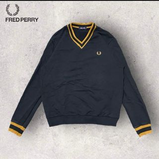 フレッドペリー(FRED PERRY)のフレッドペリー　スウェット　男女兼用　お洒落　古着(スウェット)