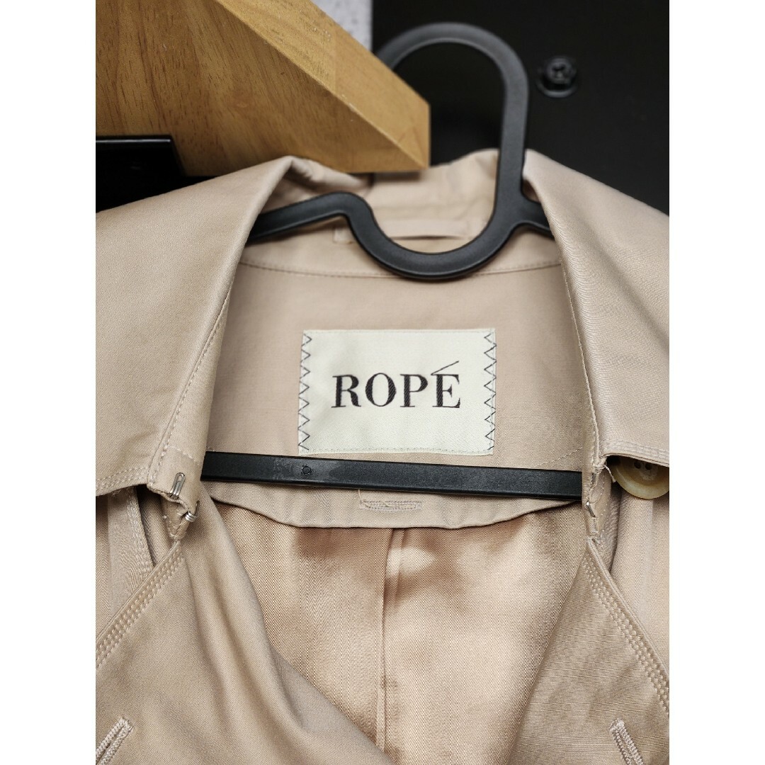 ROPE’(ロペ)の《期間限定価格》【美品】ROPEトレンチコート レディースのジャケット/アウター(トレンチコート)の商品写真